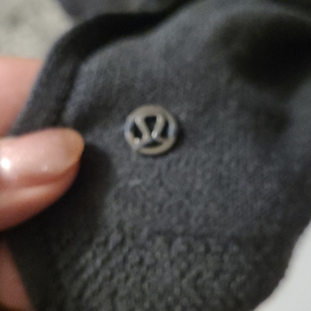 Lululemon Top - Picture 3 of 4